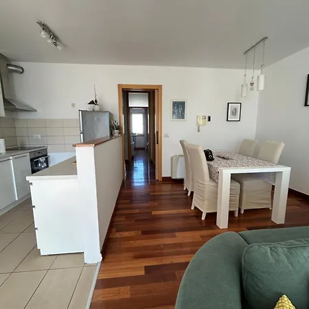 Apartment 2Br Apartment-Next To Old Town-Private Parking Zadar